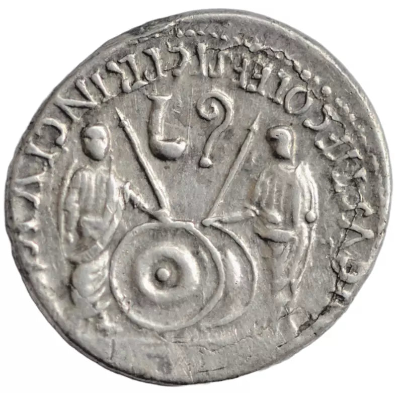 Roman Imperial, Augustus, AR denarius, Lyon 2 BC - 4 AD, Gaius and Lucius, ex-Helmingham hoard