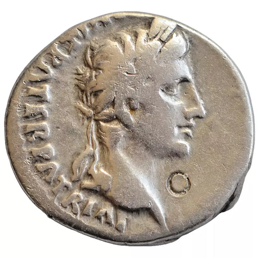 Roman Imperial, Augustus, AR denarius, Lyon 2 BC - 4 AD, Gaius and Lucius, ex-Helmingham hoard