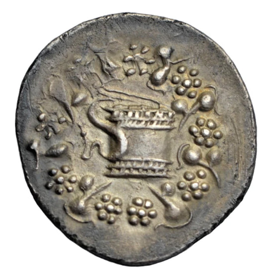 Greek, Mysia, Pergamon, Q. Caecilius Metullus Pius Scipio, AR tetradrachm c. 49/8 BC