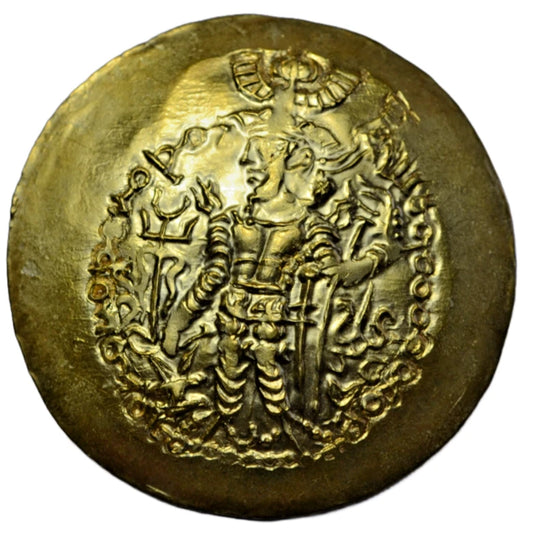 World, Kushano-Sasanian, Vahram I, gold dinar c. 330-365 AD, Balkh, Vahram/Shiva